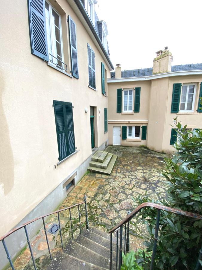 Studio Au Coeur De Granville Ngoại thất bức ảnh